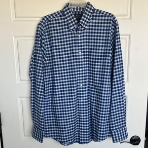 Members Mark Men's button down Shirt Size M